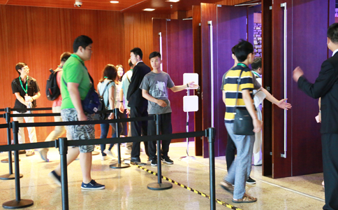 RFID超高频读写器UR6286应用于智能会展签到管理