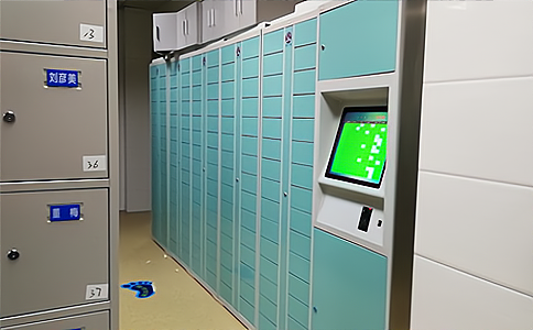 RFID超高频天线分支器应用于被服管理收发衣柜